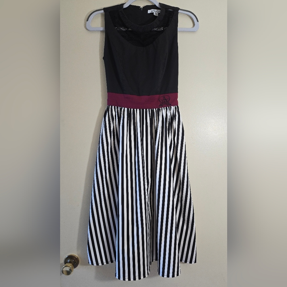 Disney Dress Shop Pirates Of The Caribbean Dress Size XS